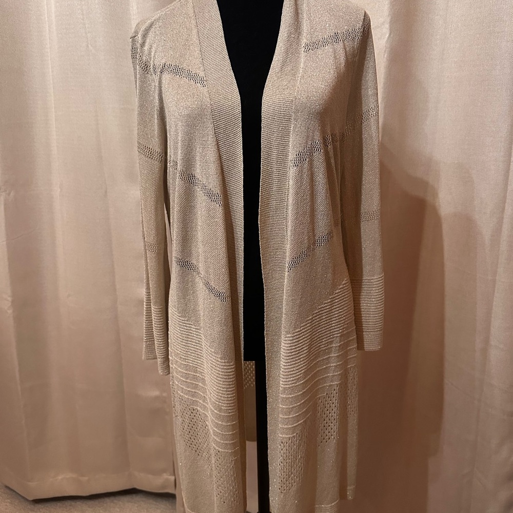 Elegant Chico’s Cream Open-Front Sweater